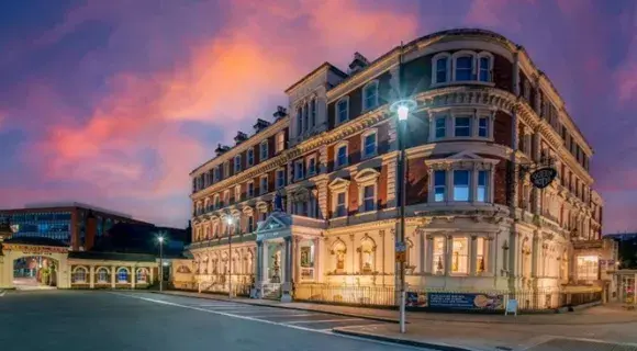 The Queen at Chester